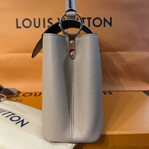 Louis Vuitton Capucine BB Taurillon Leather Iconic Bag Purse Taupe Galet Pebble - Picture 12 of 15